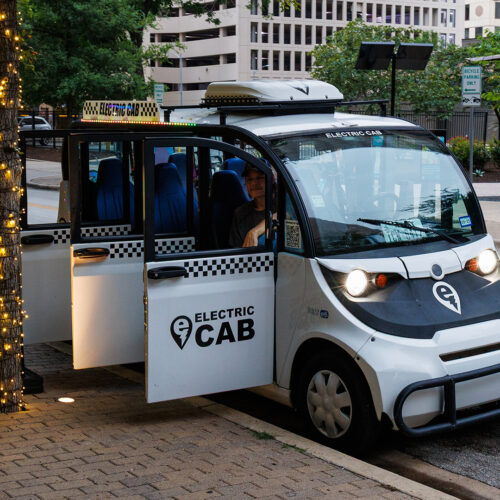 Electric taxi